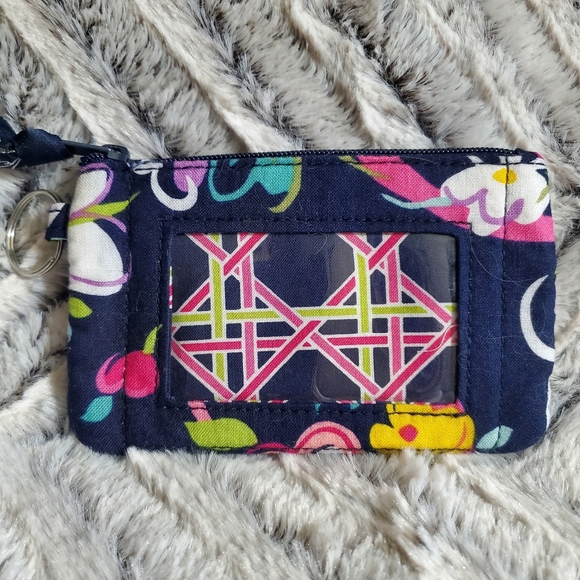 Vera Bradley 4 Piece Set Crossbody,Wallet, ID Holder, Chain Purse New Condition - Picture 8 of 11